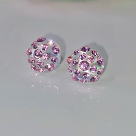 Acrylic stud earrings for women, Transparent lucite, pink crystal stones, new - Picture 5 of 11